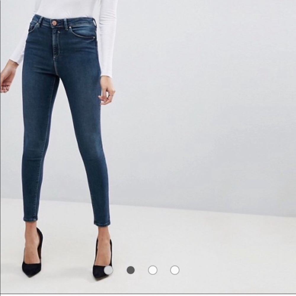 {SOLD} Asos Ridley high waisted jeans - Picture 4 of 7